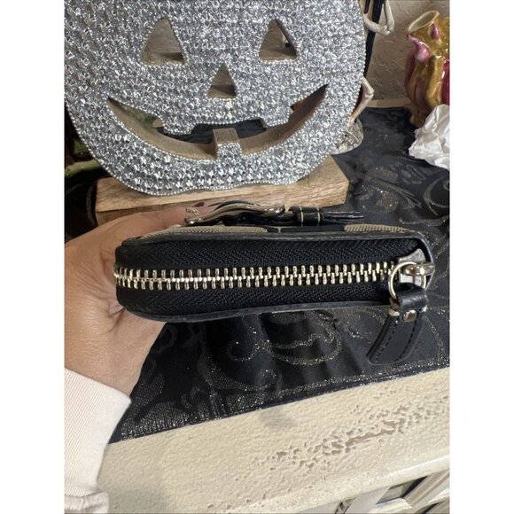 Coach Wallet Zoe Double Buckles Black Jacquard Leather Accordion Zip - Picture 6 of 13